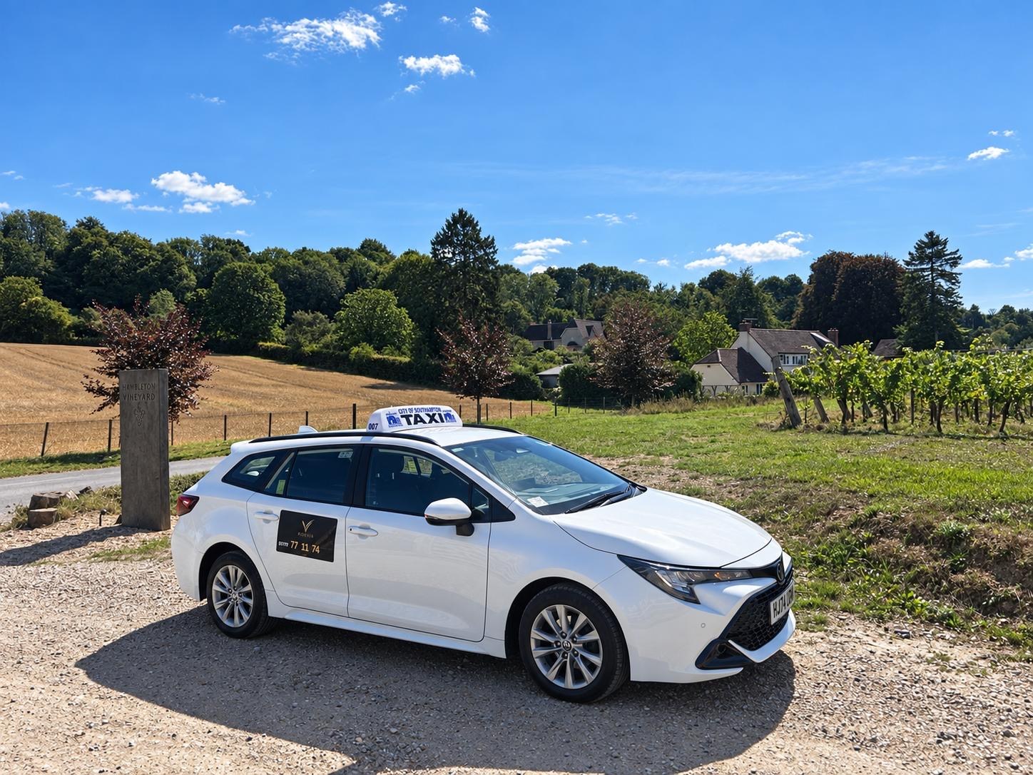 Ridevia Toyota Corolla Estate: Your own itinerary