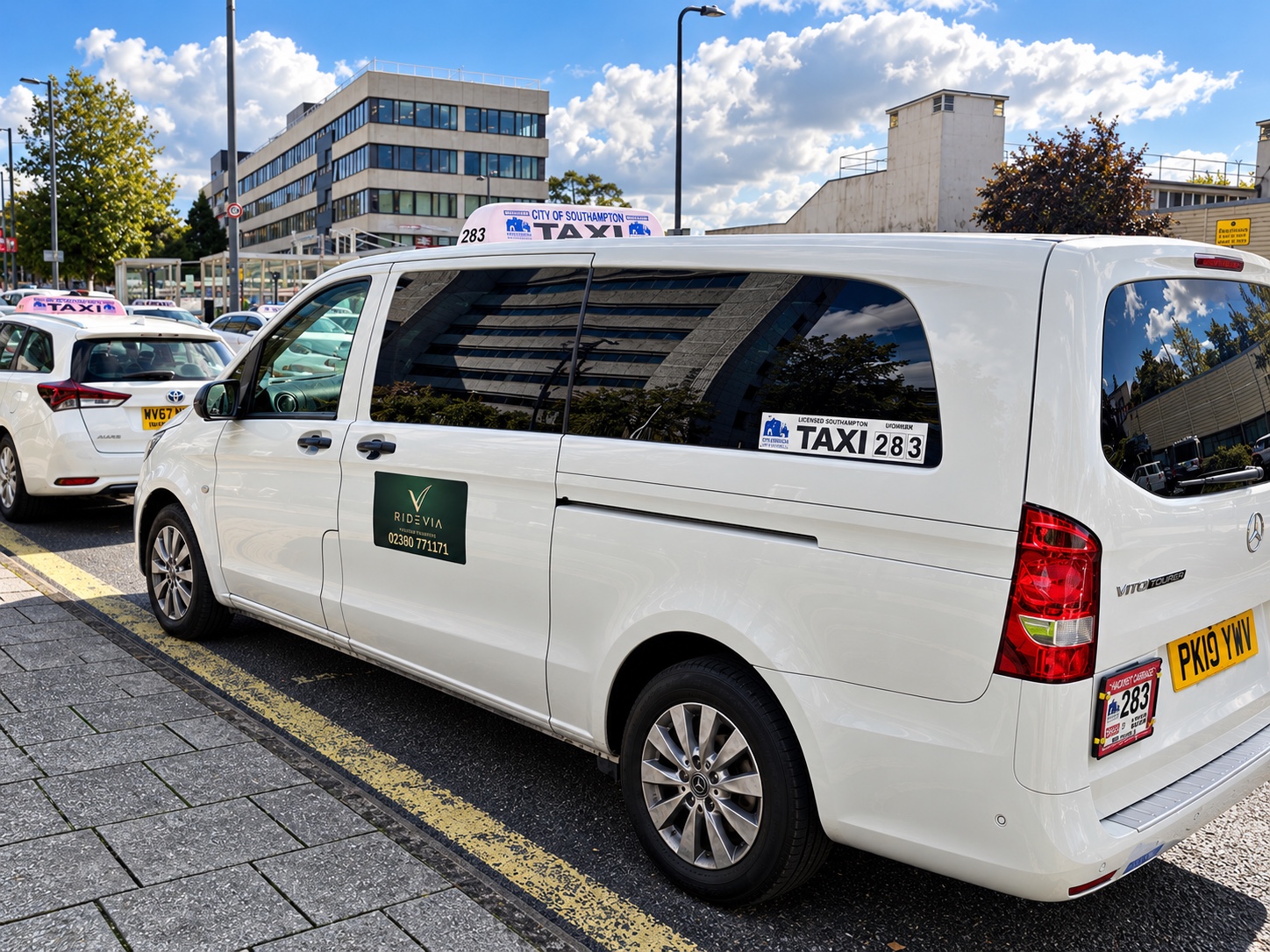 Large MPV — Mercedes-Benz Vito